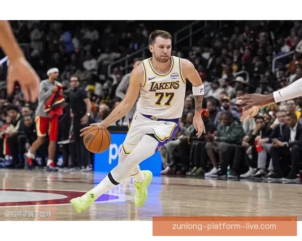 湖人雷霆首发揭晓 东契奇与詹姆斯联手 亚历山大领衔雷霆阵容